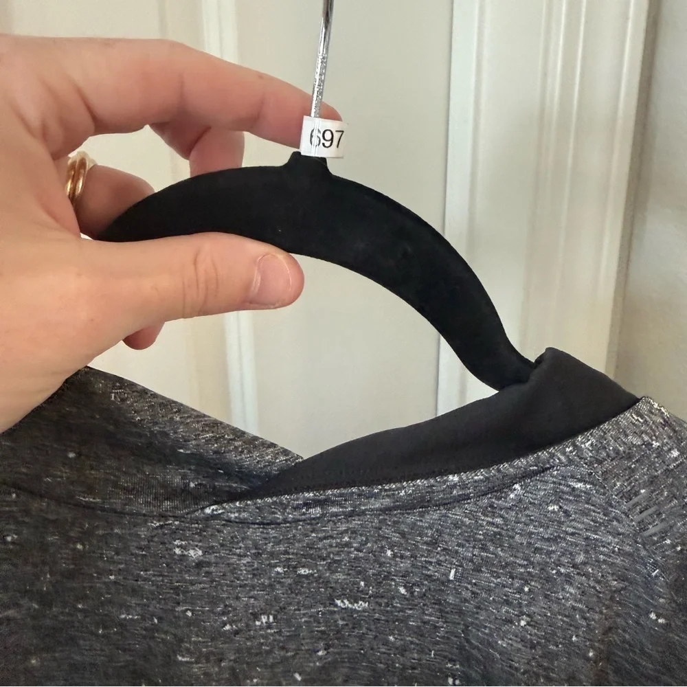 Lululemon Gray Lightweight Hooded Long Sleeve Top Size XL